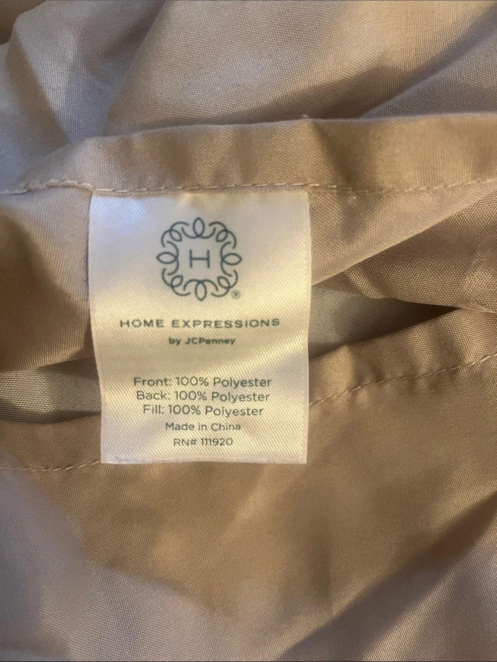 King size . Luxury Paisley Jacquard Duvet in Taupe and Ivory